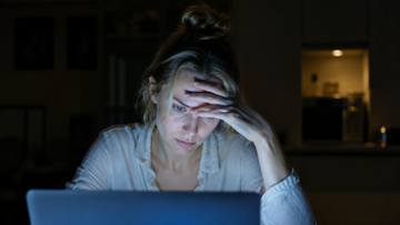 The Late-Night Screen Survival Guide: How to Reset Tired Skin and Puffiness